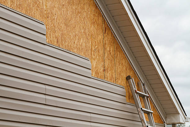 24/7 Emergency Siding Repair experts in Kent, OH